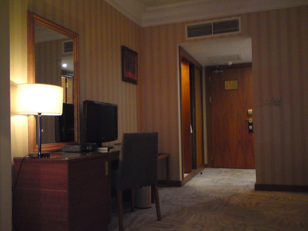 Sadeen Amman Hotel Екстериор снимка