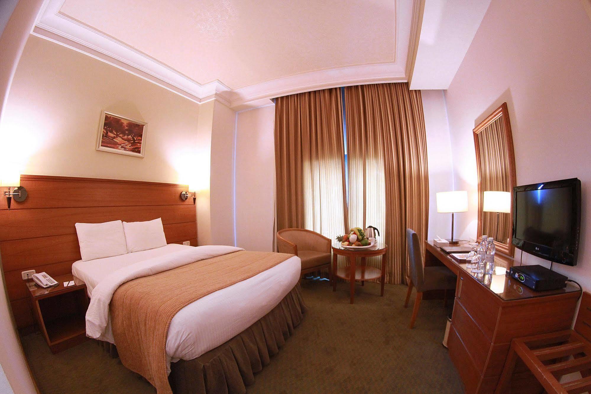 Sadeen Amman Hotel Екстериор снимка